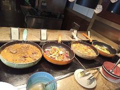 -大中华希尔顿酒店-念自助餐·嗨啤·小龙虾