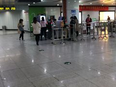 -星湖街(地铁站)