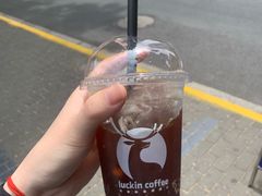 -瑞幸咖啡(外滩SOHO店)