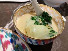 上汤奶白菜-海派悦庭·海胆烧麦·新融合菜(凯德广场店)