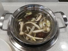 霸王菌菇锅-九玺炉旋转小火锅(柠溪路店)