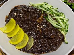 -吴草鸡爪오초닭발韩食堂(融恒盈嘉中心店)