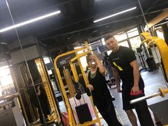 -可逸运动24小时健身