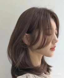 -时尚殿堂明星门店