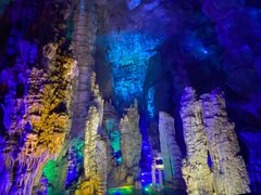 -泰安地下龙宫景区