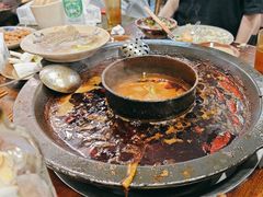 -黄潇洒老火锅(九眼桥宏济巷店)