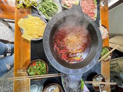 -重庆故事姊妹老火锅(财经学院店)