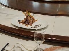 -梅花香里大酒店(郁金香路店)