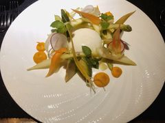 牛油果沙拉-AZUL by FUEL蓝色·法式酒馆(琶醍店)