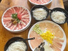 -桥香园过桥米线(国贸店)