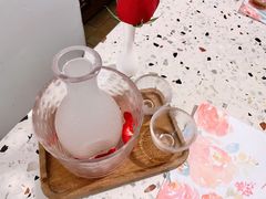 玫瑰与山泉米酒的浪漫-素描餐厅(灵隐天竺店)