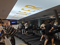 -超鹿运动(达信大厦店)