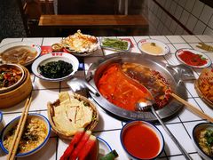 -喜悦小串丹东小黄牛海鲜烧烤大排档(民主广场店)