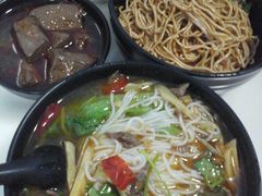 -一品郑记重庆牛肉米线馆(东泰路店)