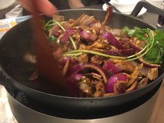 -胡须佬鸡煲四季火锅店(石厦西村直营店)