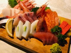 生鱼片拼盘-禅猫日本料理