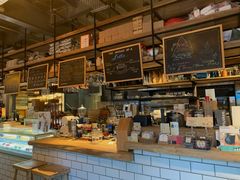 -Common Table · Brunch & Coffee