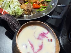 -桥边小楼·手工云南菜·古城观景小楼