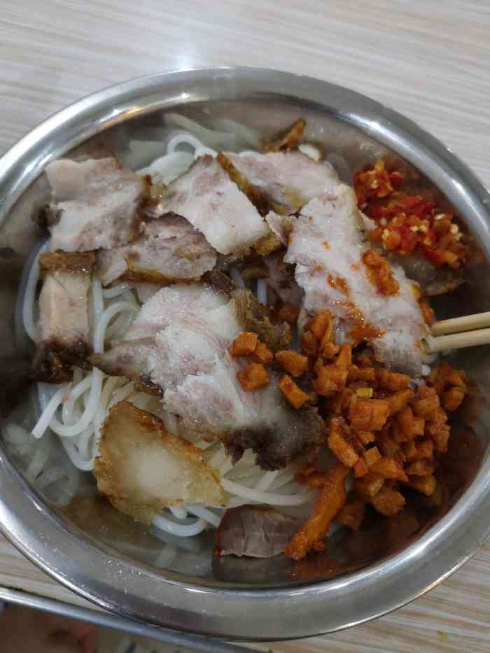 对脆皮锅烧念念不忘  「金牌桂林米粉」 「脆皮锅烧」!超棒 真的