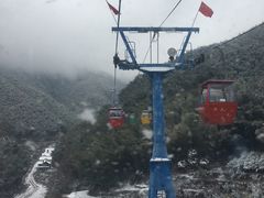 -浙东第一尖雪山欢乐谷