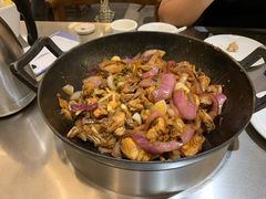 -胡须佬鸡煲四季火锅店(石厦西村直营店)