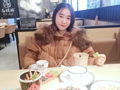 -山城外·非遗酸菜鱼(新都汇融店)
