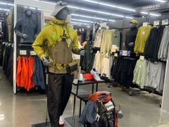 -迪卡侬(大英山店)