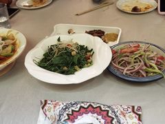 -伊带伊路新疆美食府(呼家楼店)
