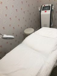 -咪咪比基尼脱毛专业店