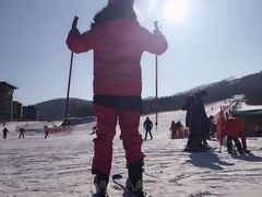-中旅松花湖滑雪场