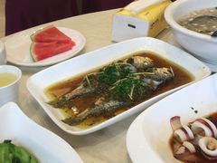 -沪华海鲜大酒楼(南汇店)