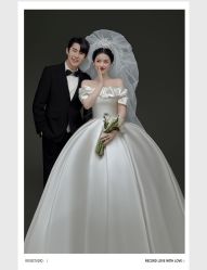 -玫瑰星座婚纱摄影轻奢定制(双井店)
