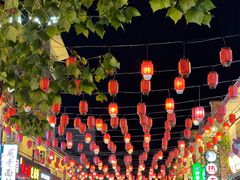 -巴陵广场