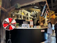 -暴风岛沉浸式体验馆(百联世纪店)
