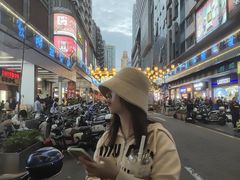 -东门町美食街