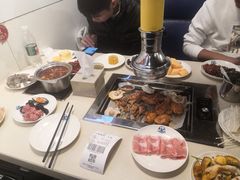 -爱客得牛排海鲜烤肉·火锅自助(春熙路黑金好店)