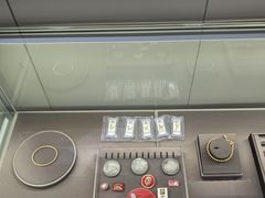 -江奢典汇·名包名表·黄金回收