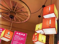 大堂-阿婆情腊排骨火锅(金虹路店)