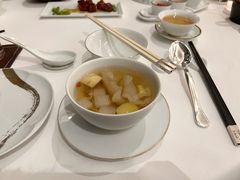 海椰皇松茸炖花菇-宝丽轩中餐厅BAOLIXUAN