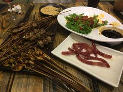 -范二妹独特烧烤夜宵城(宜宾总店)