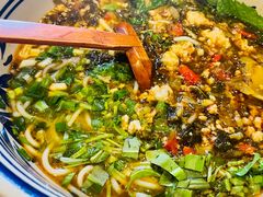 -蜗牛小馆醉乡民谣云南菜(惠新西里店)