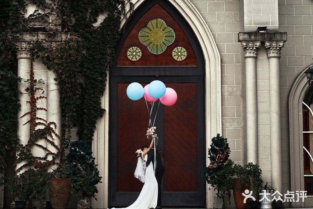 太浪漫！来成都就这么拍婚纱照！