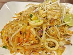 -两兄弟Song Pee Nong(2号店)