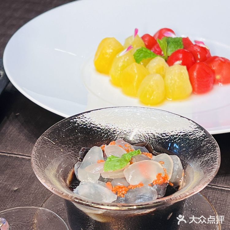 拜托，吃绍兴菜当然得来这里咯！