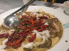 -姚姚酸菜鱼·金戈戈香港豉油鸡(喜荟城联名店)