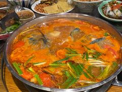 -亮欢寨酸汤鱼(沙冲路店)