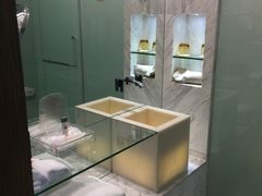 -上海滴水湖皇冠假日酒店