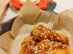 -必胜客(WOW中心城店)