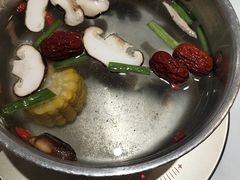 -呷哺呷哺 黄金牧场 (新中关购物中心店)