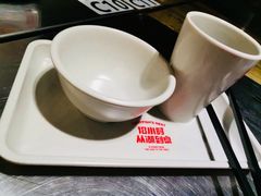 餐具摆设-龙巢盱眙龙虾·牛蛙·烧烤宵夜(八卦岭店)